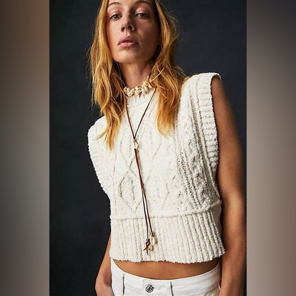 Free People NWT Rowan Vest in Ivory Size S